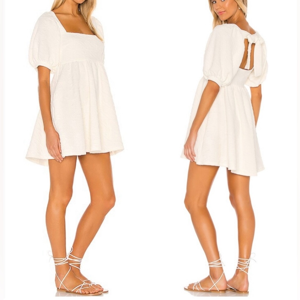 Women's White Puff-Sleeve Mini Dress